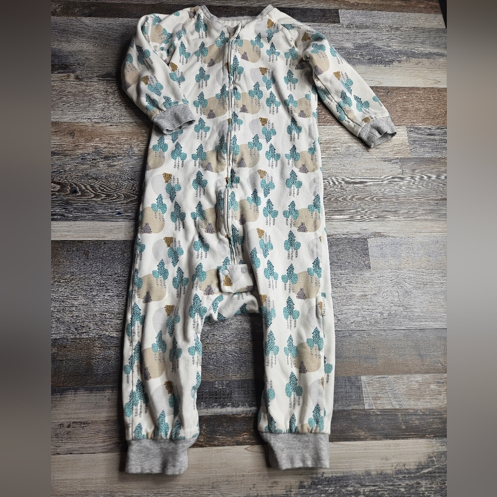 Nest Designs Size Large 2.5T-4T Sleep Suit Bear And Forest Pattern